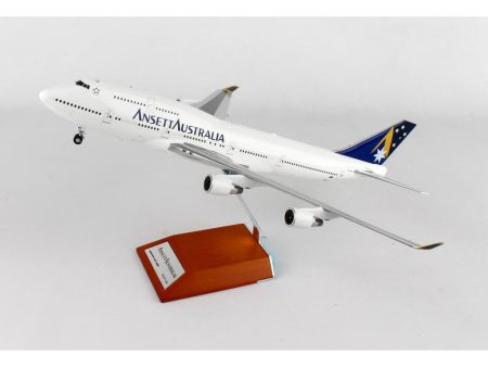 1 200 B747400 Ansett Australia on Sale