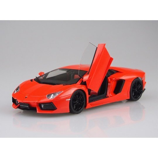 1 24 LAMBORGHINI AVENTADOR LP7004 ORANGE PEARL on Sale