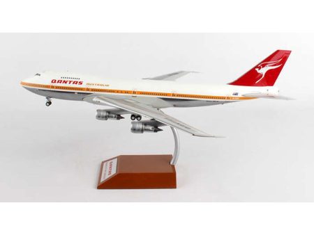 1 200 B747200 Qantas VHEBA Polished Online