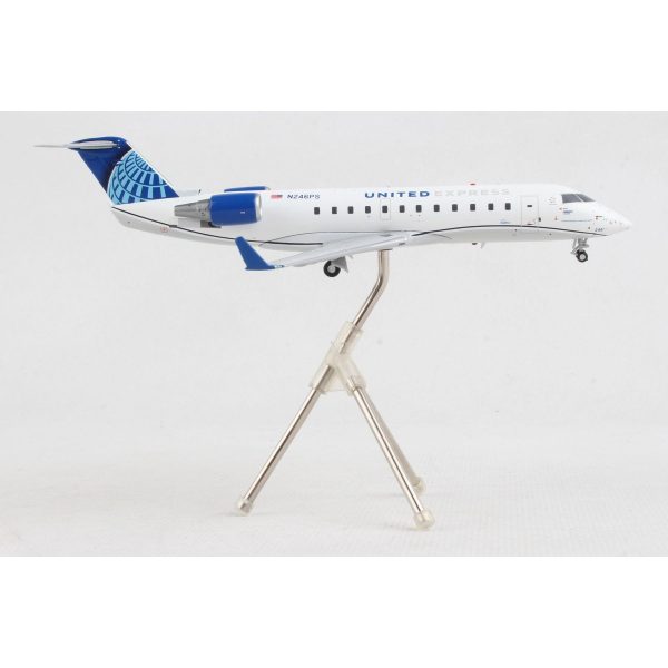 1 200 United Express CRJ200LR N246PS Cheap