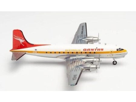 1 200 QANTAS Douglas DC4   Pacific Trader   VHEDA Centenary Series Supply