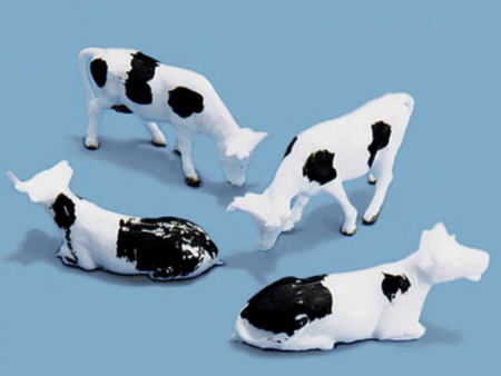 Model Scene OO Cows For Cheap