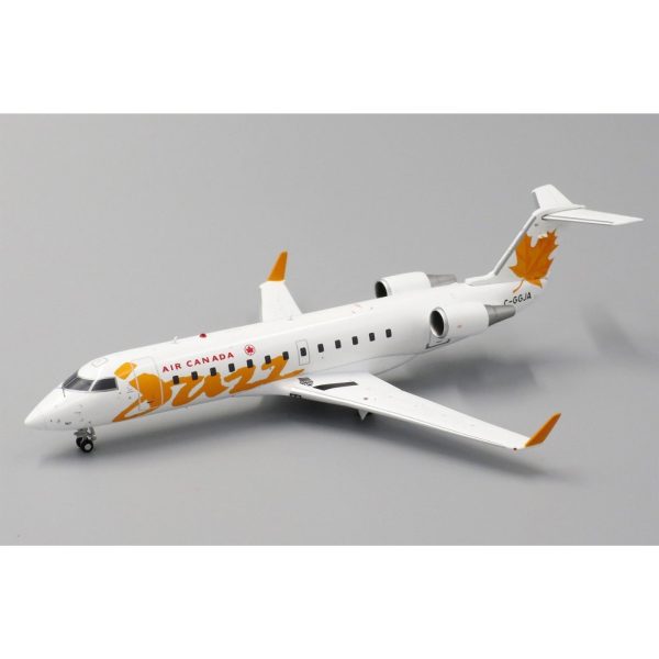 1 200 AIR CANADA JAZZ CRJ200ER For Sale