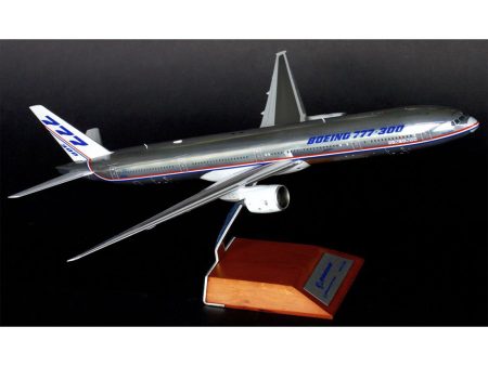 1 200 B777300 Boeing House C S Silver Online now