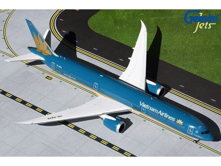 1 200 Vietnam Airlines B78710  VNA879 on Sale