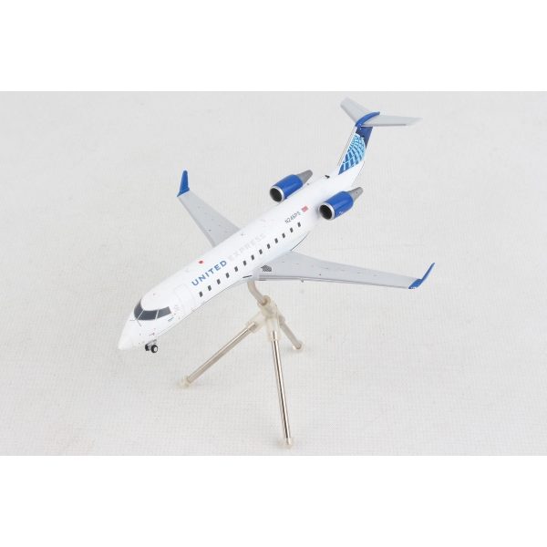 1 200 United Express CRJ200LR N246PS Cheap